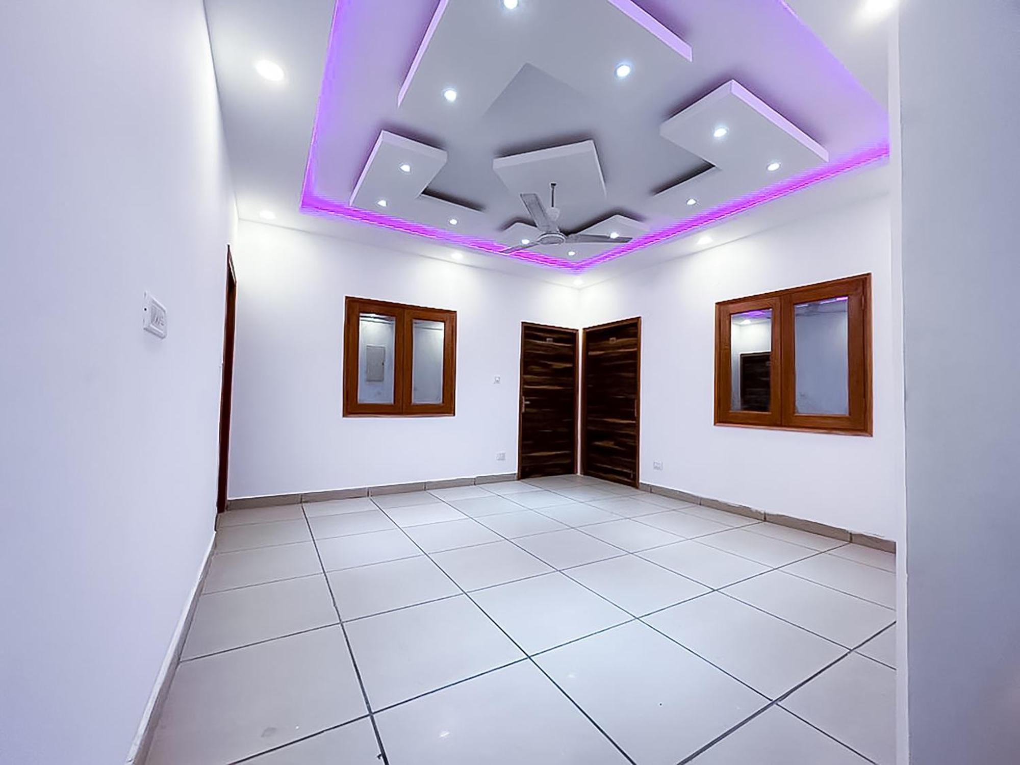 Hotel Js Garden - Near Jaypee Hospital Нойда Екстер'єр фото